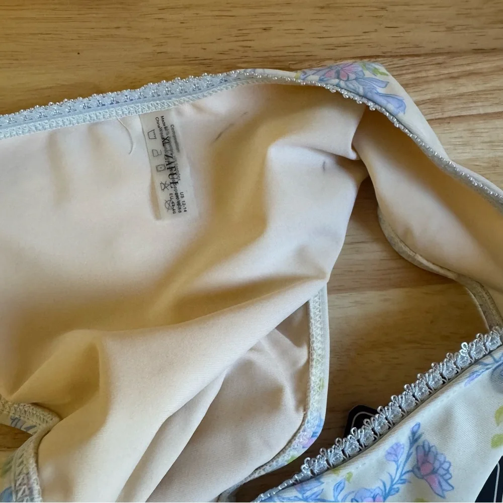 Zaful Floral Lace‎ Trim Cute Bow Bikini Bottoms